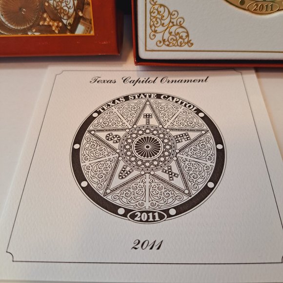 2011 Texas State Capitol Ornament with Original Box & Pamphlet - Picture 4 of 9